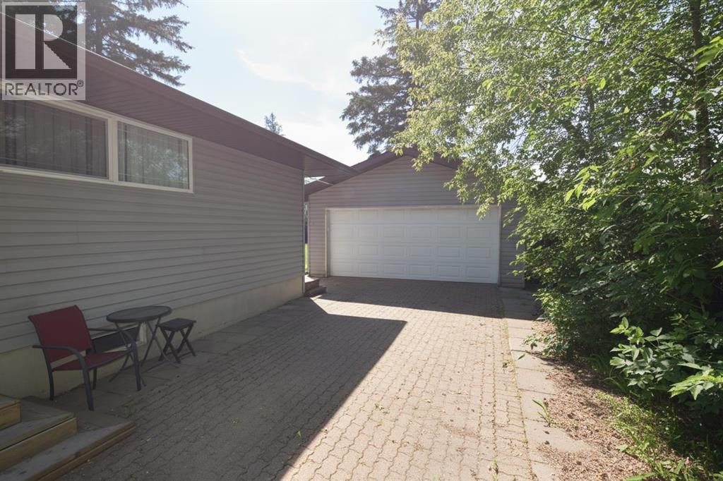11 Crescent Heights - photo 2