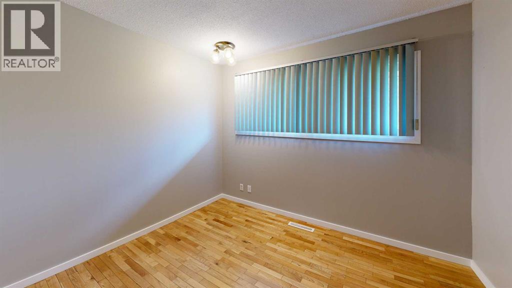 11 Crescent Heights — photo 9
