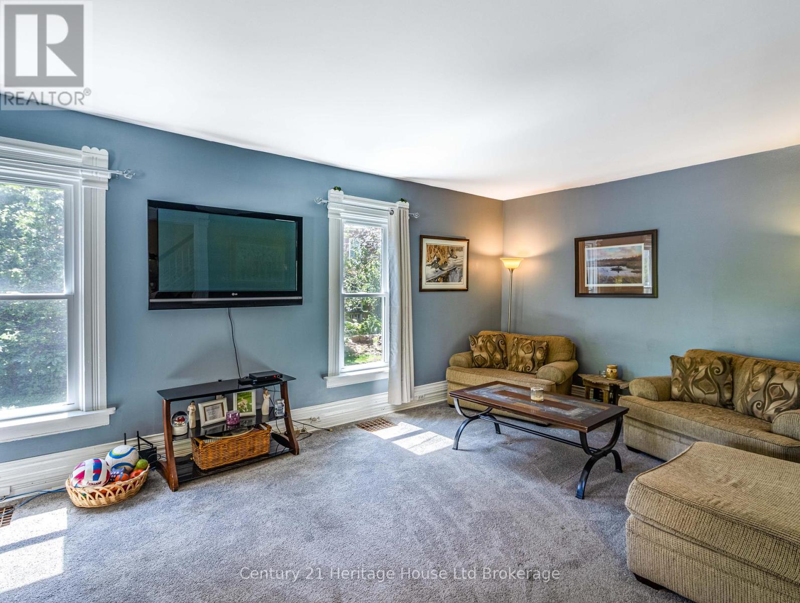 22 FRONT ROAD - 7