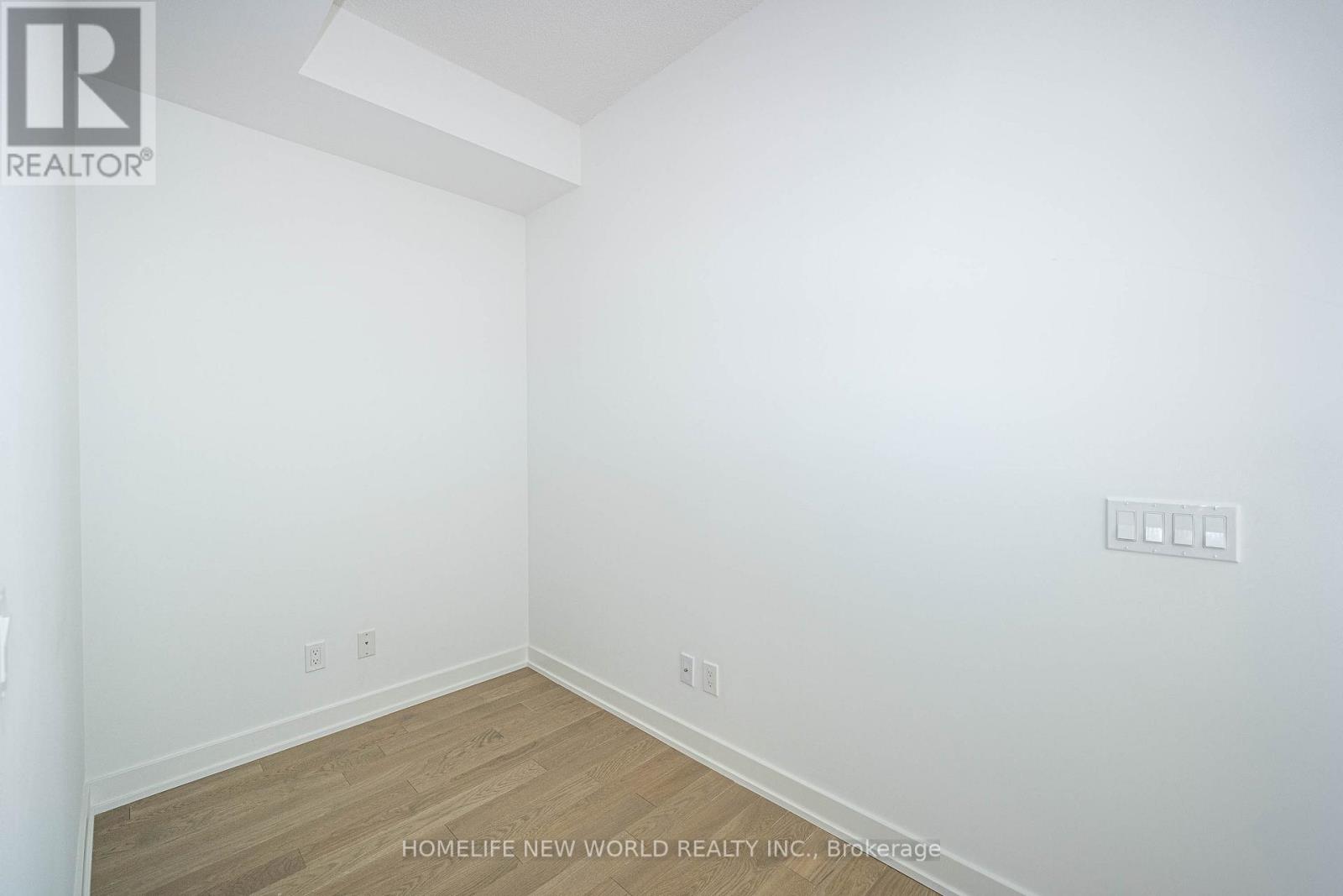 #3215 25 RICHMOND STREET E - Image 8