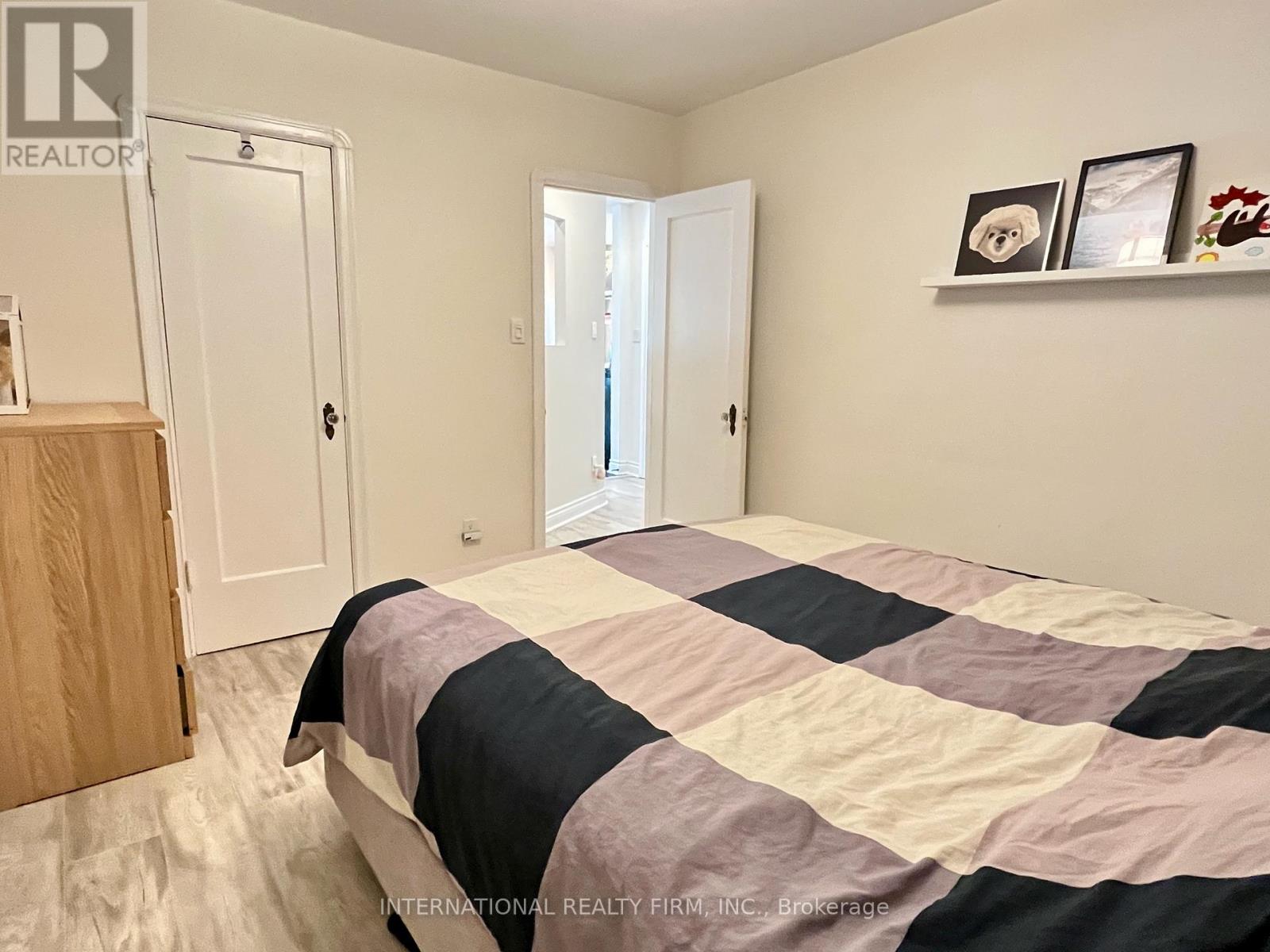 688 SAMMON AVENUE - 22
