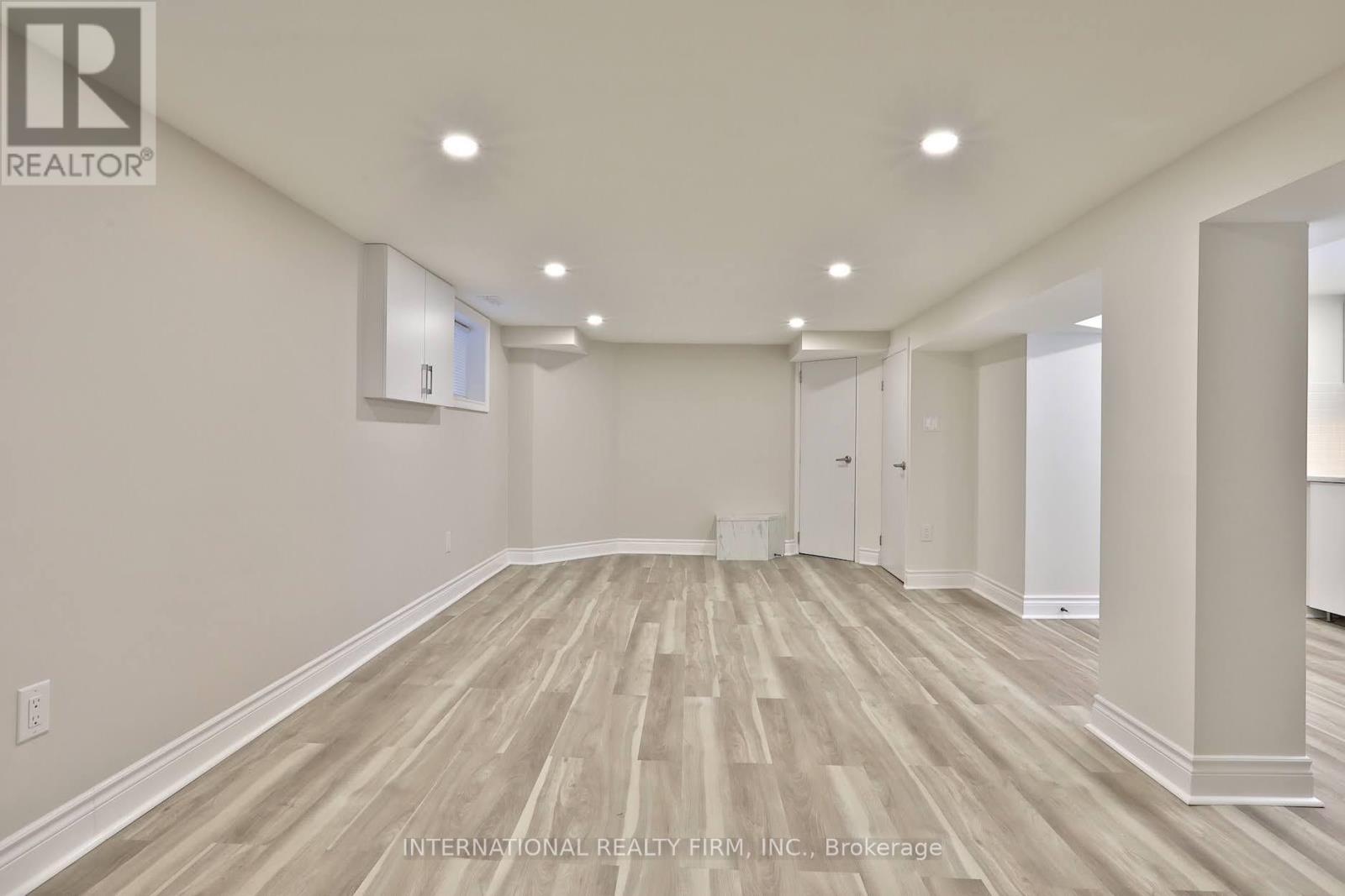 688 SAMMON AVENUE - 29