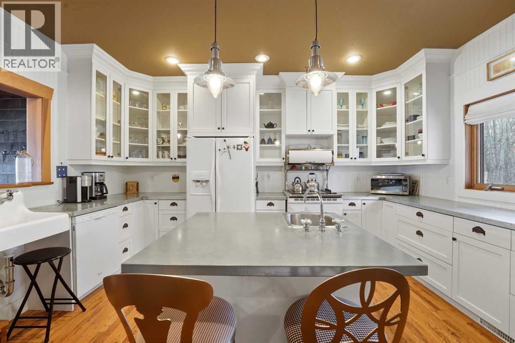 361 Birchcliff Road - 11