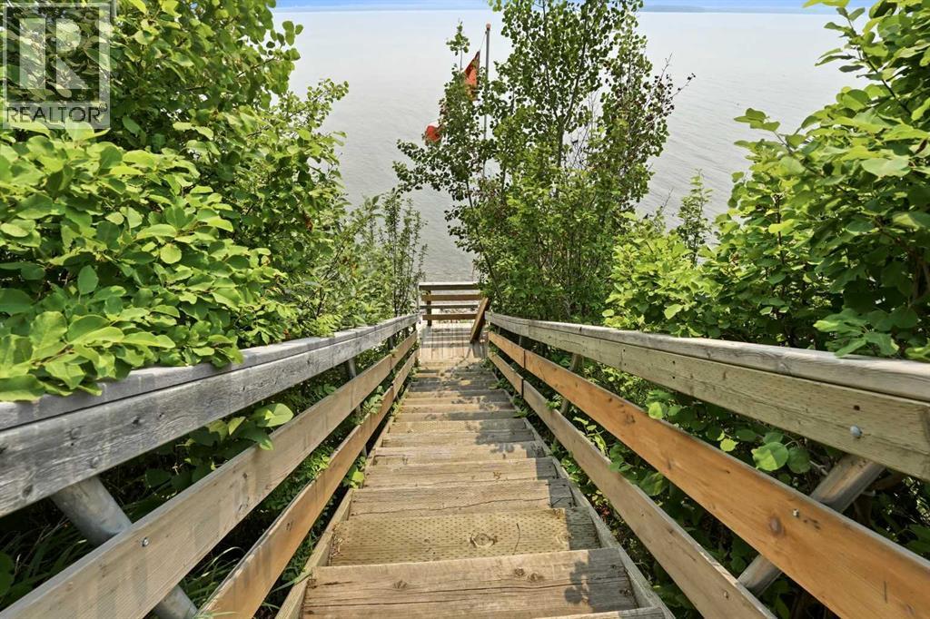 361 Birchcliff Road - 34
