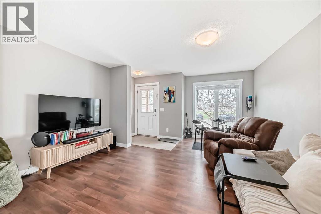 49 Aspen Hills Drive SW - 3