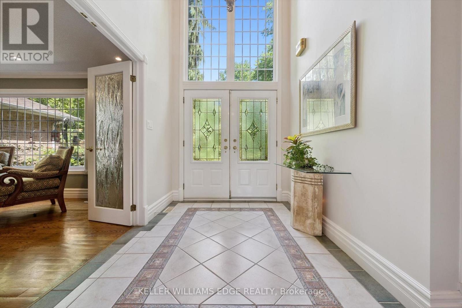 57 KENNEDY ROAD - Image 17