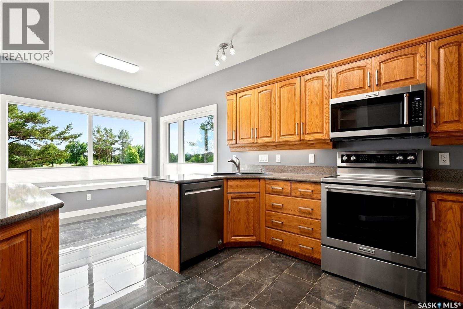 20 315 Bayview CRESCENT — photo 14