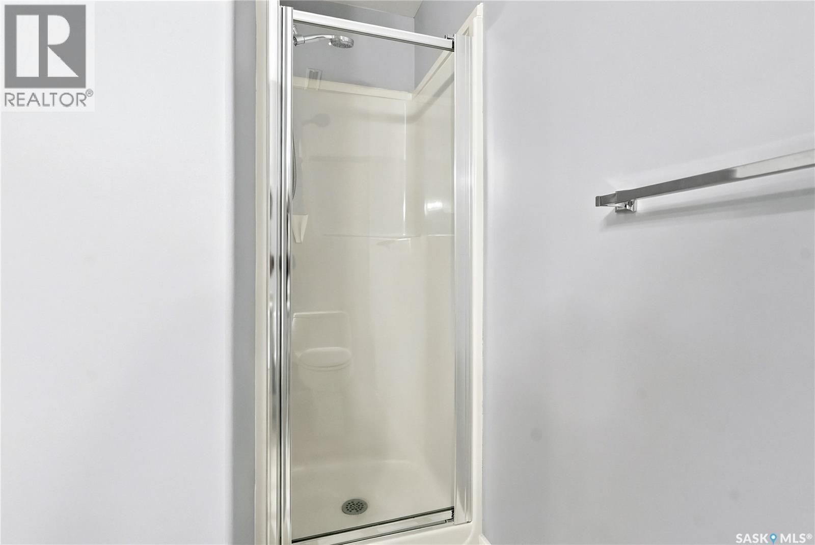 20 315 Bayview CRESCENT — photo 43