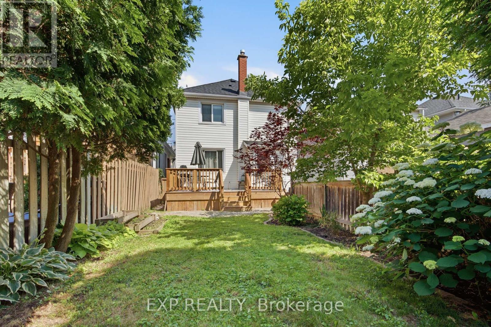 26 LOWELL AVENUE - Image 43