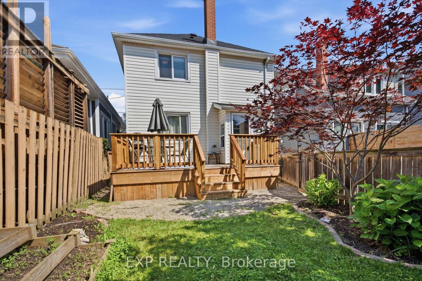 26 LOWELL AVENUE - Image 44
