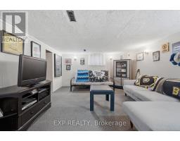 26 Lowell Avenue, St  Catharines, ON L2R2E1 Photo 35