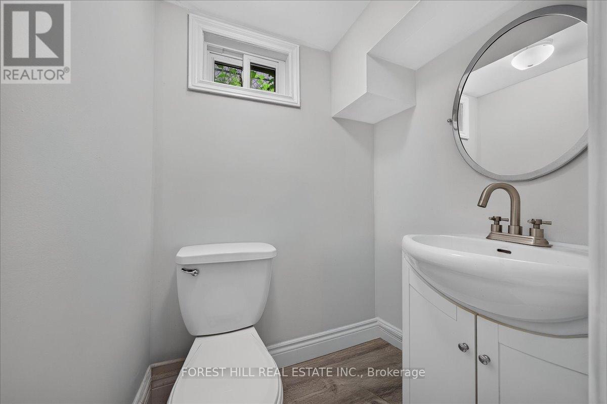 840 MAITLAND STREET - Image 35