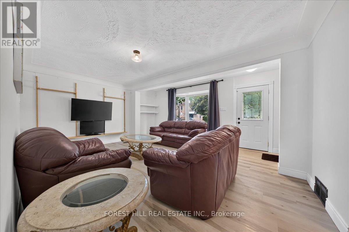 840 MAITLAND STREET - Image 4