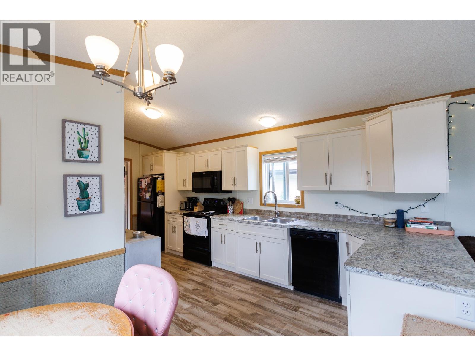 #26 5204 ACKROYD STREET - 3