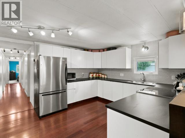 102-200 LOBIRD ROAD - 9