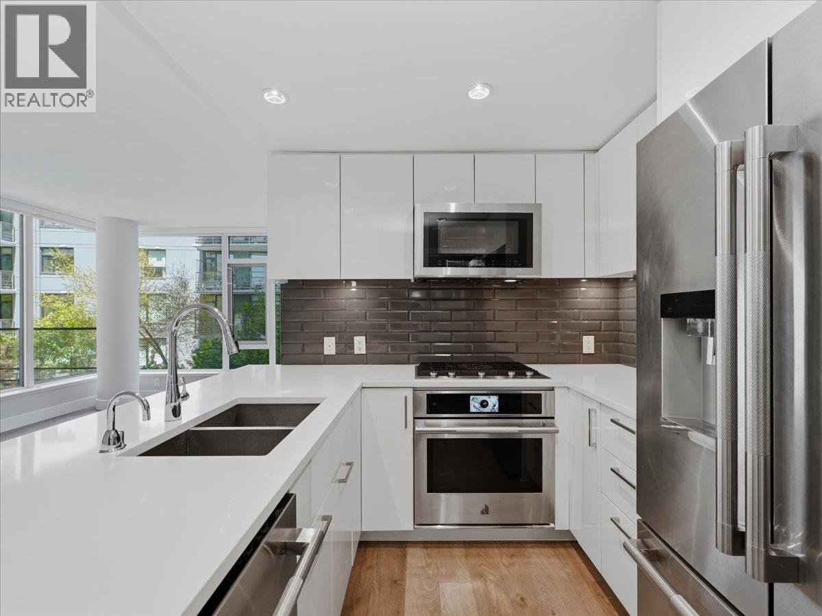 2 Bed, 2 Bath Apartment for Sale in Vancouver – 302 8533 RIVER DISTRICT CROSSING, Vancouver – MLS# R3141363 - Image 11