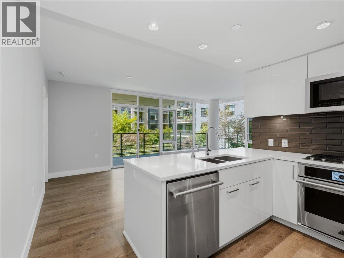 2 Bed, 2 Bath Apartment for Sale in Vancouver – 302 8533 RIVER DISTRICT CROSSING, Vancouver – MLS# R3141363 - Image 7