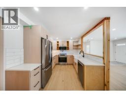 Primary Bedroom - 53 Hazlewood Drive, Trail, BC V1R1G1 Photo 8