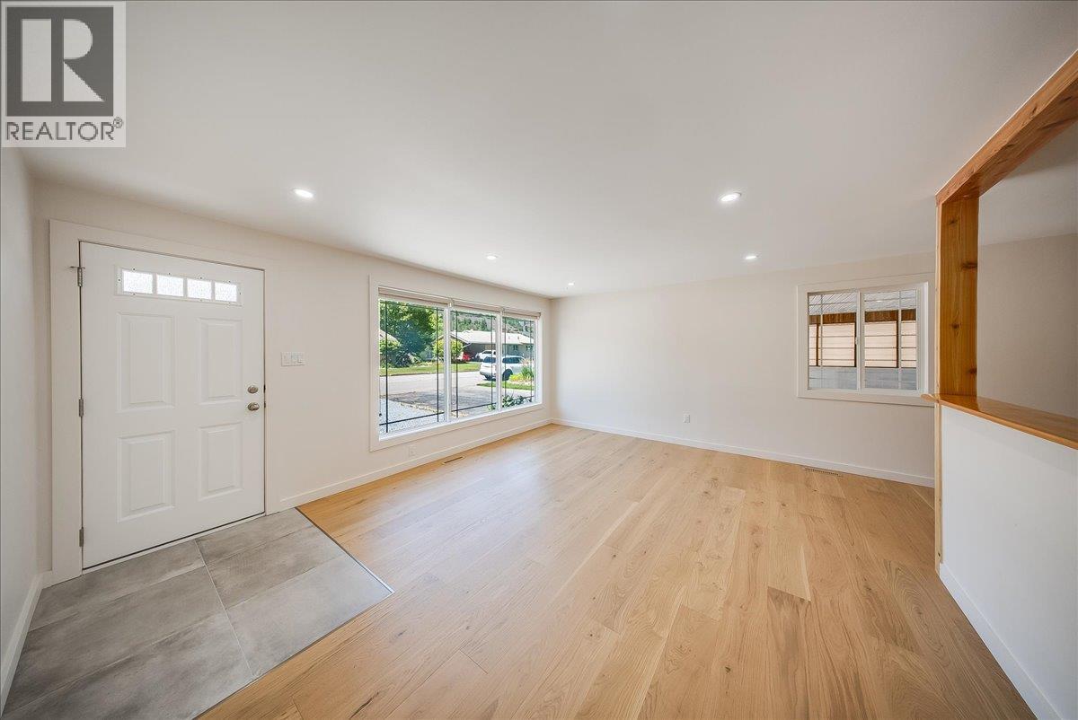 53 Hazlewood Drive - 4