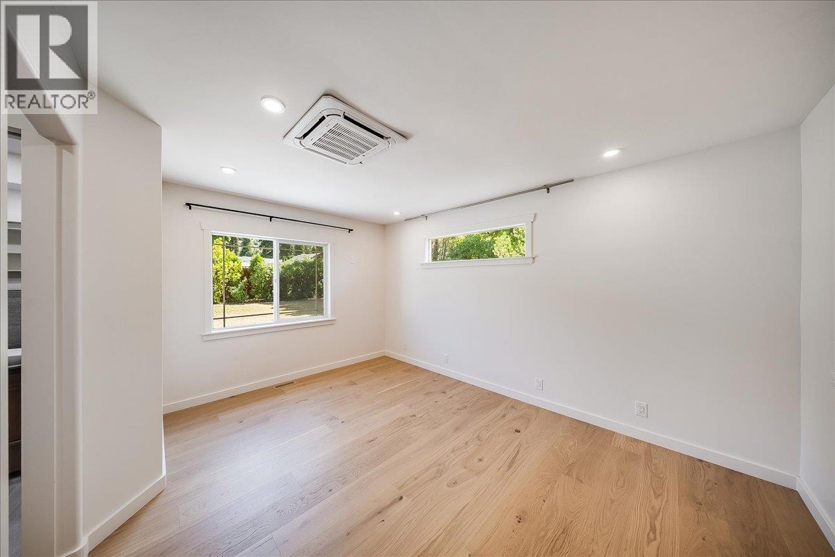 53 Hazlewood Drive - 12