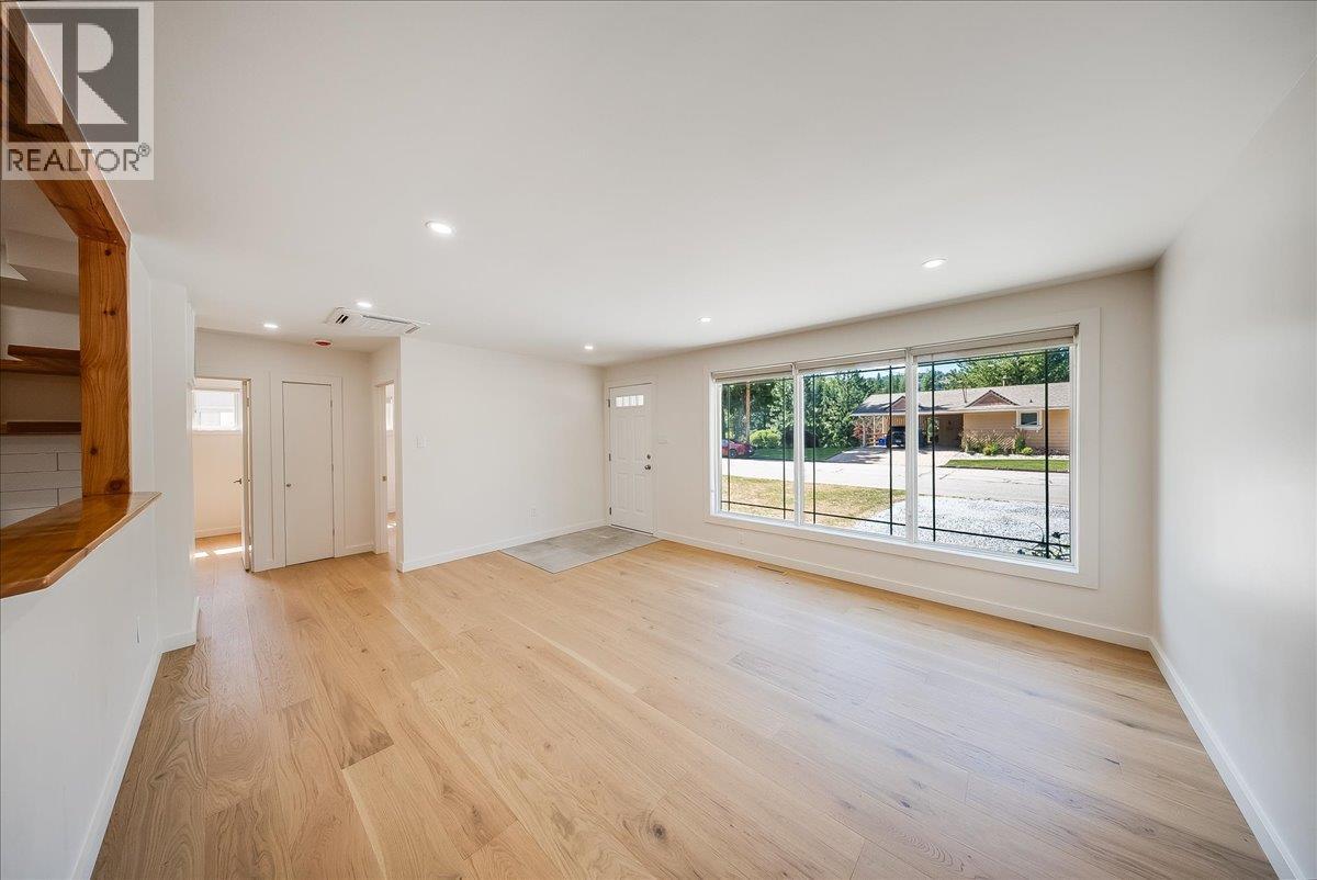 53 Hazlewood Drive - 5