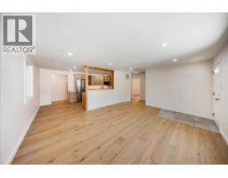 Full ensuite bathroom - 53 Hazlewood Drive, Trail, BC V1R1G1 Photo 6