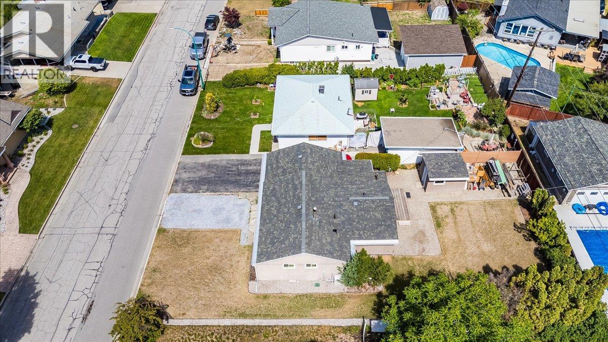 53 Hazlewood Drive - 41