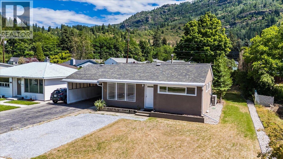 53 Hazlewood Drive - 2