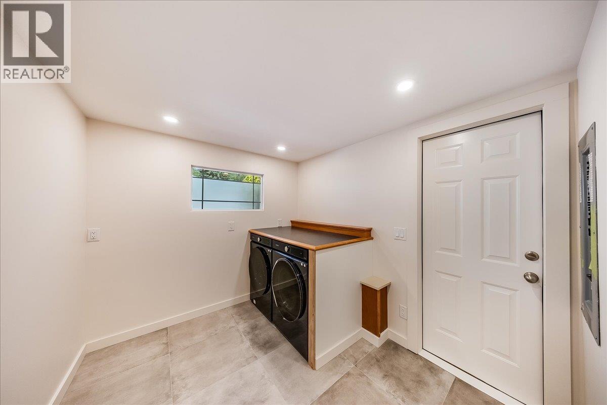 53 Hazlewood Drive - 26