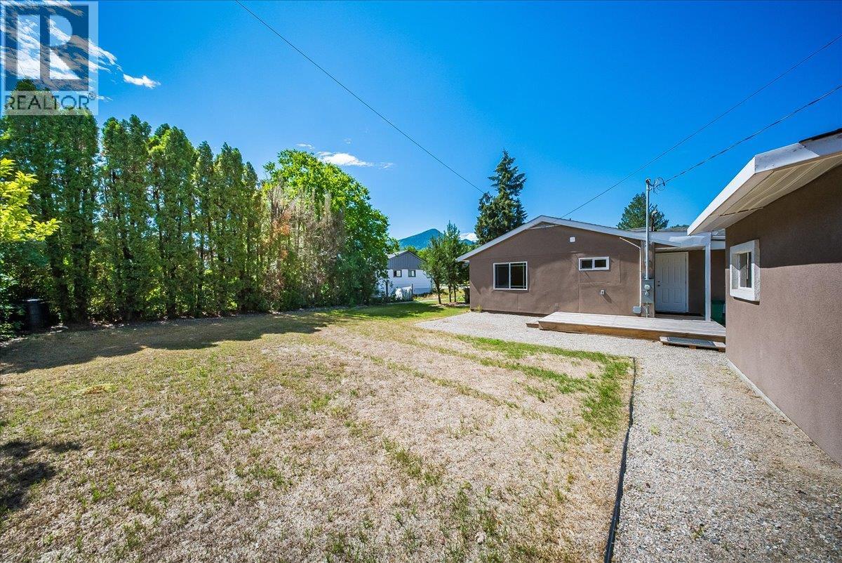 53 Hazlewood Drive - 38