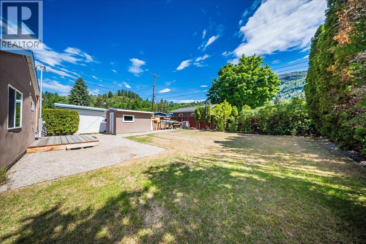 53 Hazlewood Drive - 35