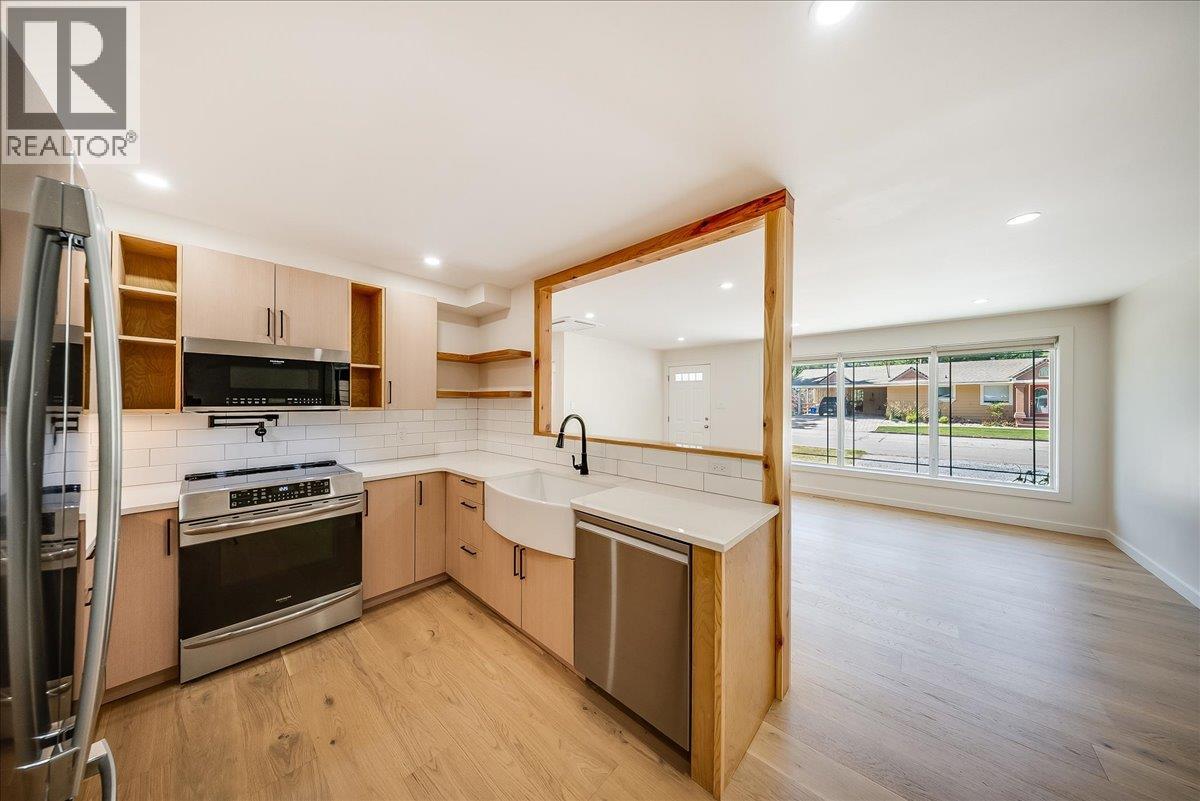53 Hazlewood Drive - 9