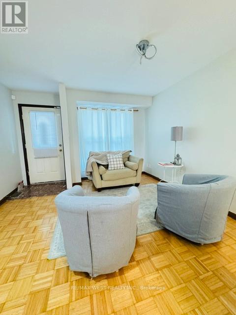 16 ARMSTRONG AVENUE - 4
