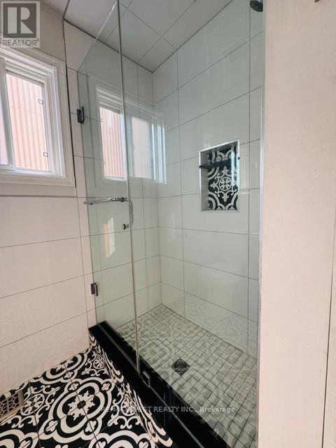 16 ARMSTRONG AVENUE - 9