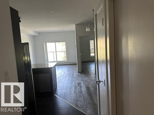 #402 10611 117 ST NW - 10