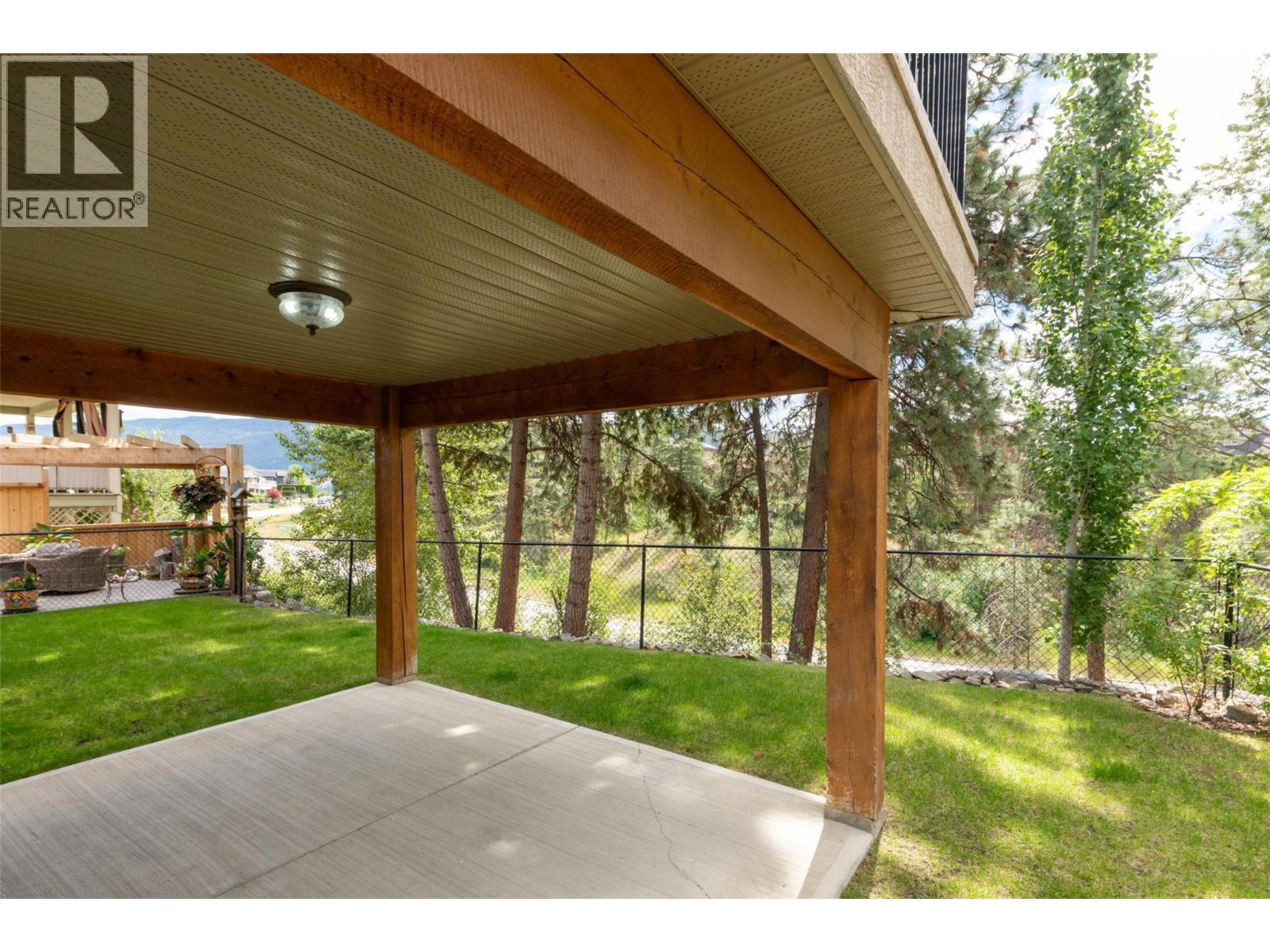 12633 Driftwood Court - 37