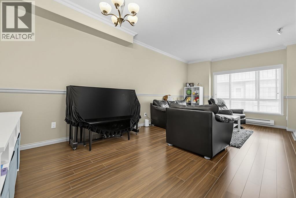 4 Bed, 3 Bath House for Sale in Richmond – 27 9451 GRANVILLE AVENUE, Richmond – MLS# R3140905 - Image 4