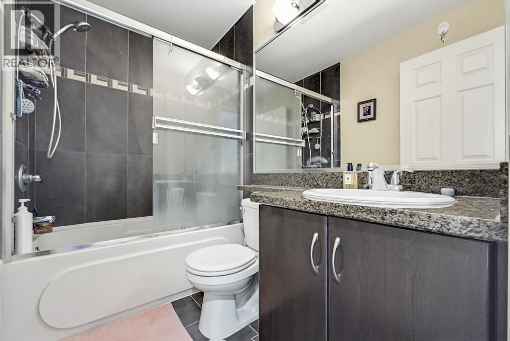 4 Bed, 3 Bath House for Sale in Richmond – 27 9451 GRANVILLE AVENUE, Richmond – MLS# R3140905 - Image 20