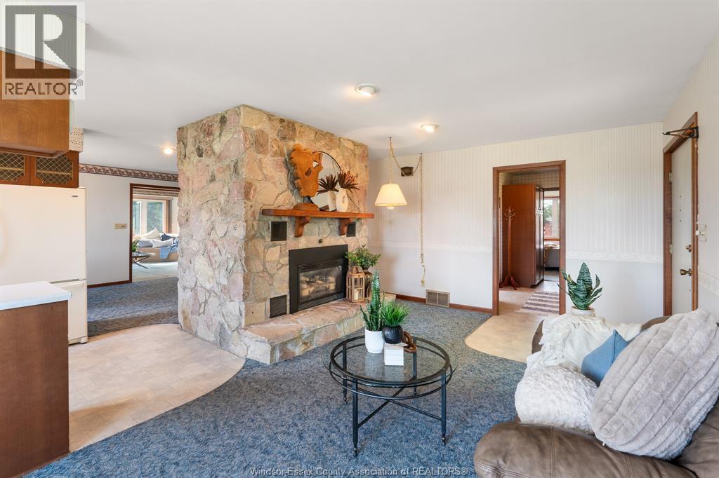 575 Talbot ROAD East - 10