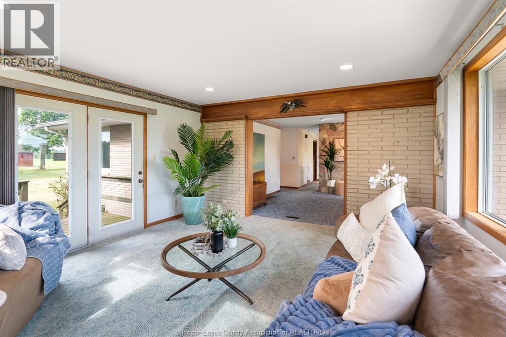 575 Talbot ROAD East - 17
