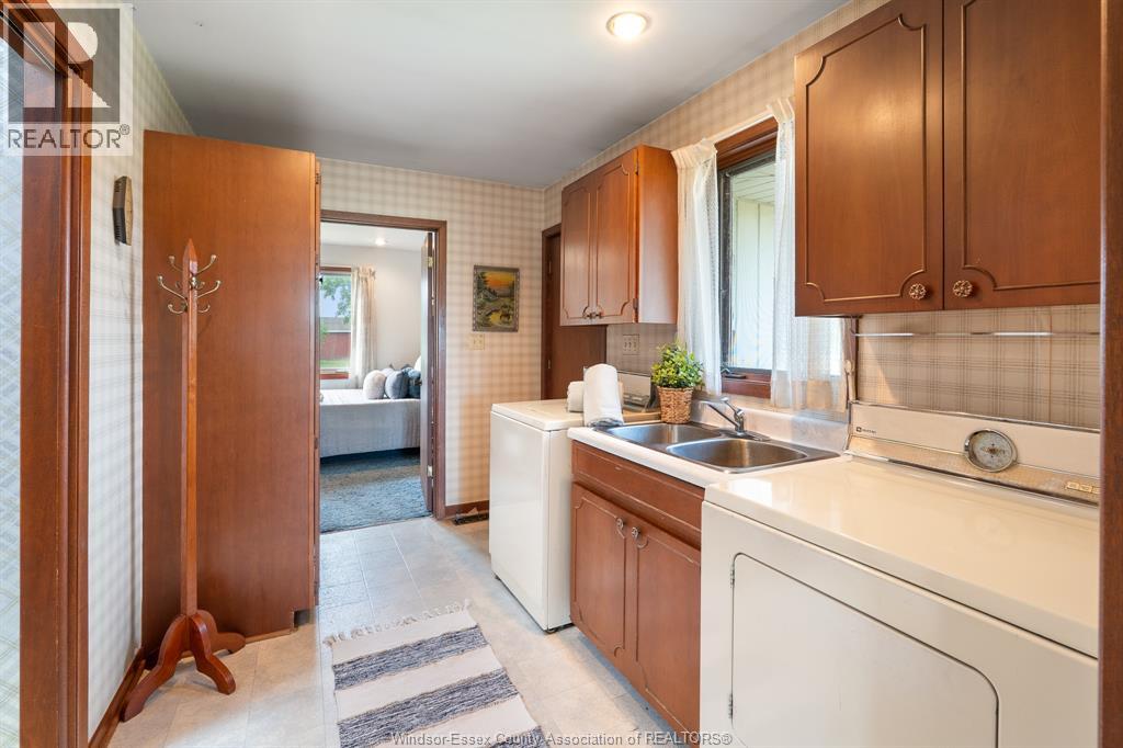 575 Talbot ROAD East - 26