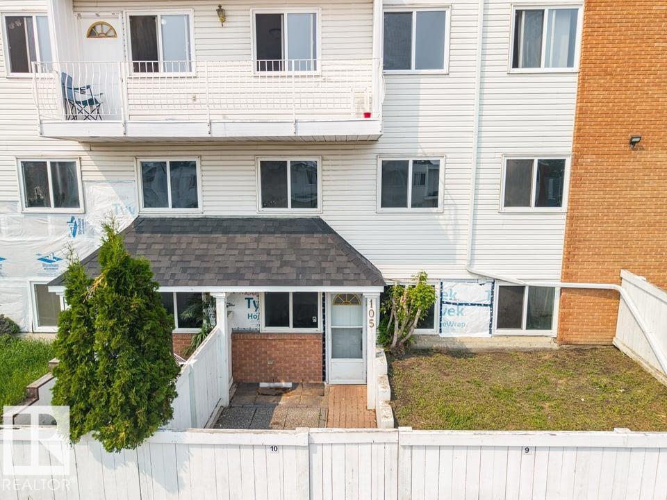 #105 14530 52 ST NW - 25