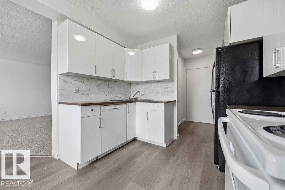 #105 14530 52 ST NW - 7