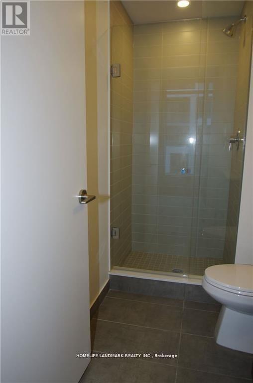 #1113 27 BATHURST STREET - 18