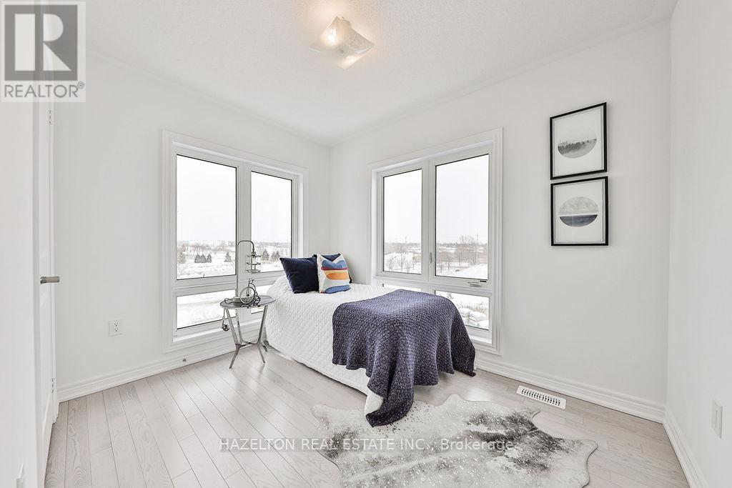 44 DOCKSIDE WAY - 36
