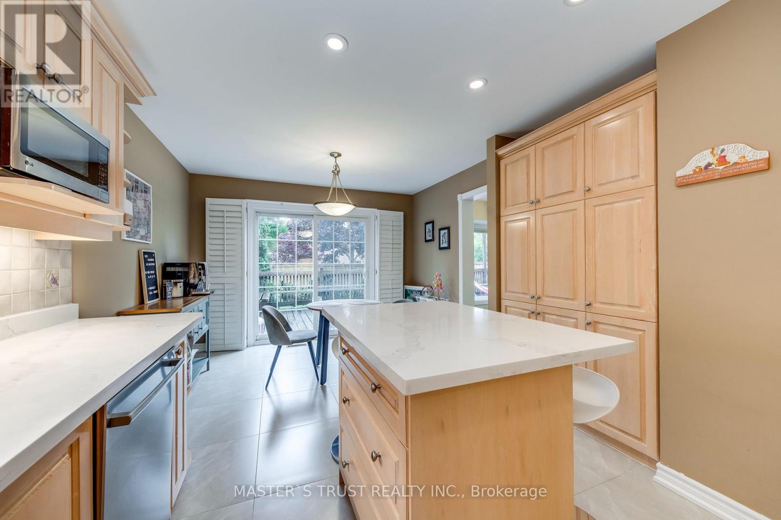 5428 EDENCROFT CRESCENT - 19
