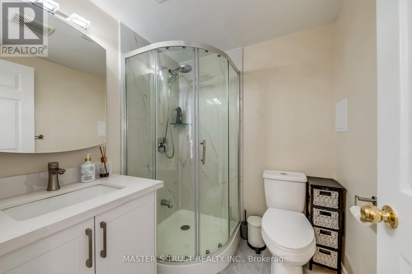 5428 EDENCROFT CRESCENT - 43