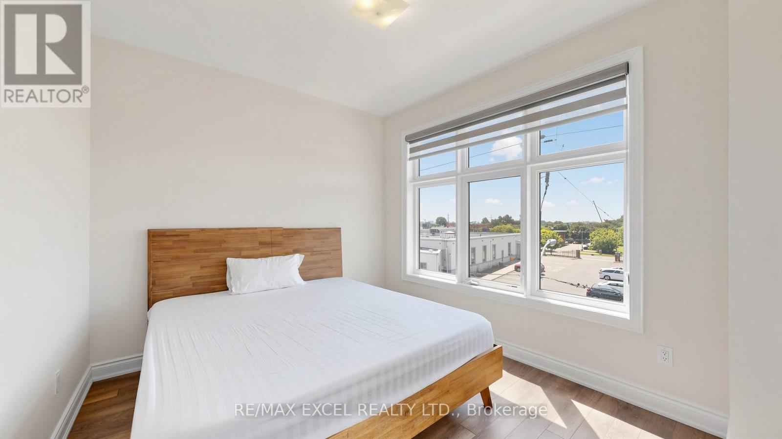 #1 2A MUIR AVENUE - 26