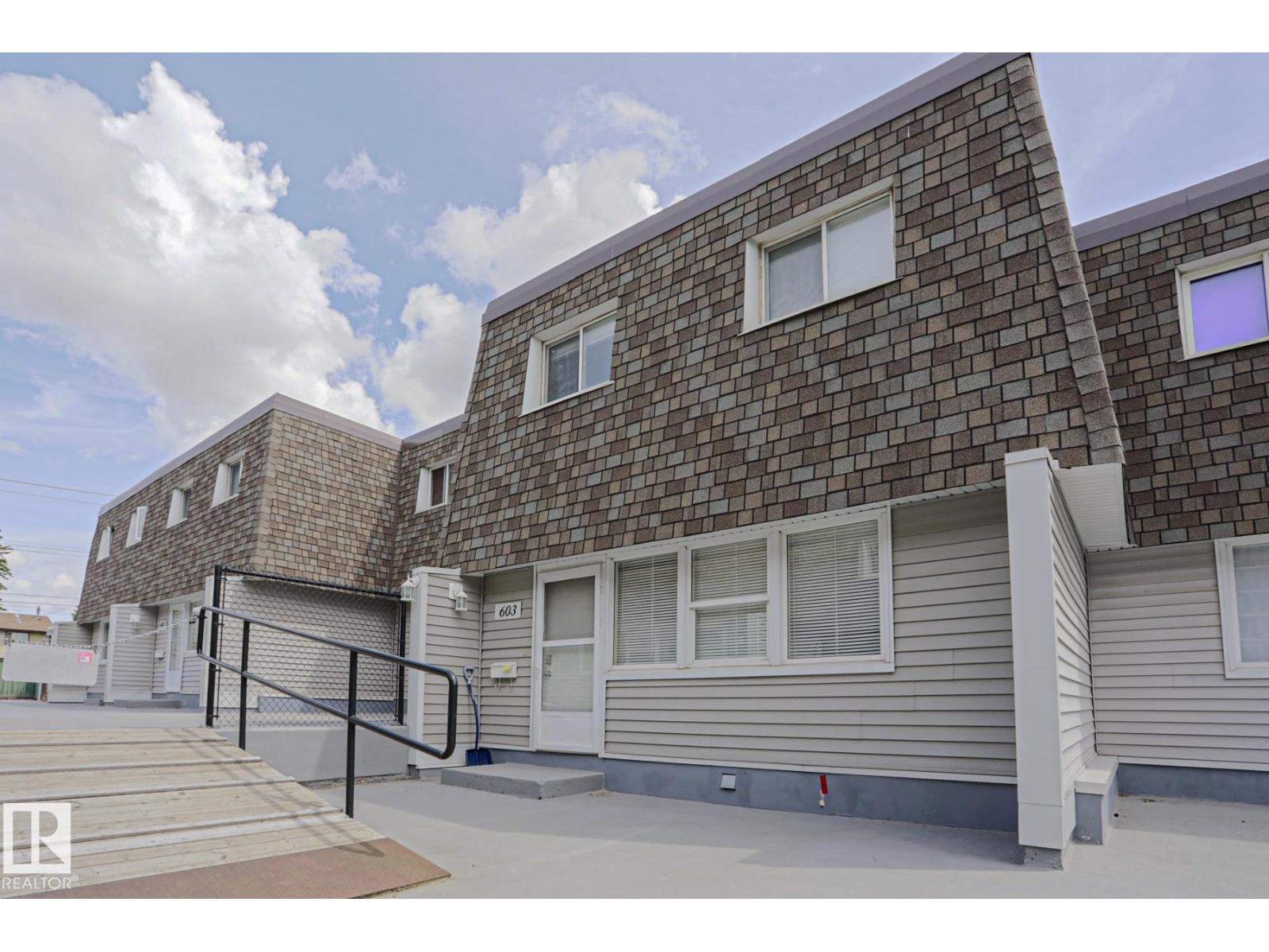 603 VILLAGE ON THE GREEN GR NW - 1