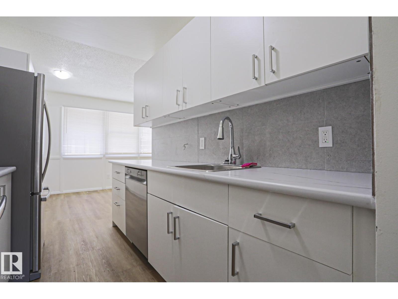 603 VILLAGE ON THE GREEN GR NW - 15